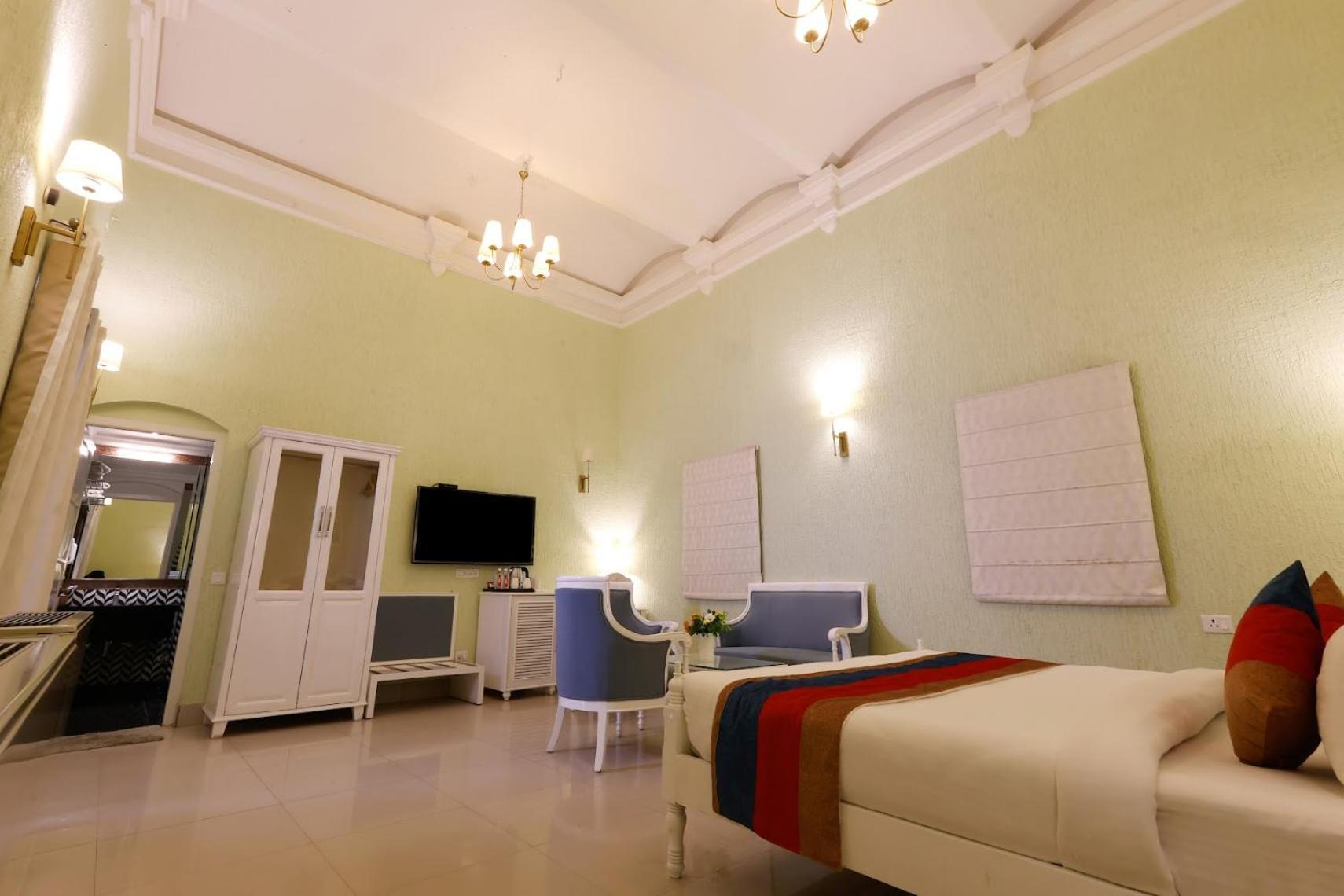 Hotel Saroja Heritage, 3*